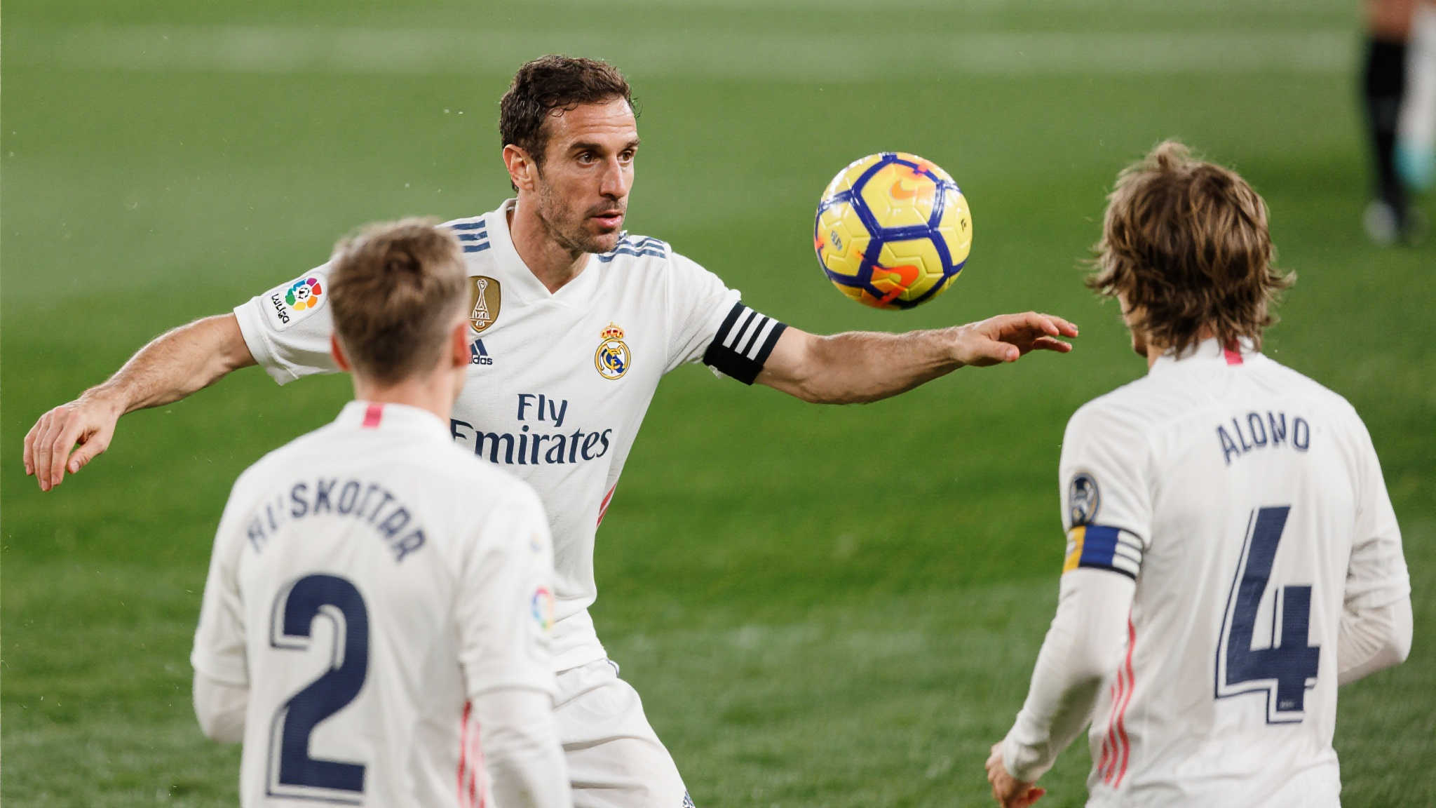 哈维·阿隆索告别绿茵赛场后，他在皇家马德里留下的位